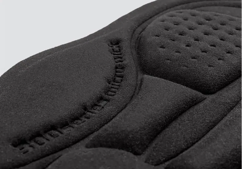 Endura Engineered Padded Boxer II in Black-2